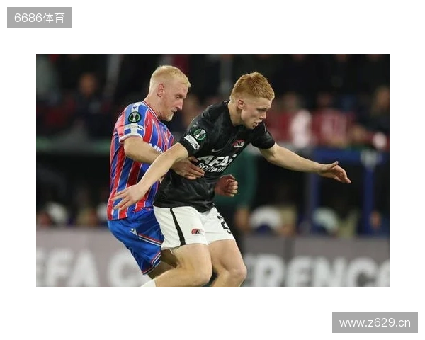 荷媒:利物浦有意阿尔克马尔新星斯密特,斯洛特对其很欣赏